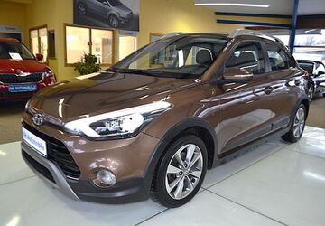 Hyundai i20 100.000 km 11.880 &euro; Bad Doberan 18209