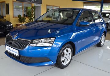 Skoda Fabia 100.000 km 10.880 &euro; Bad Doberan 18209