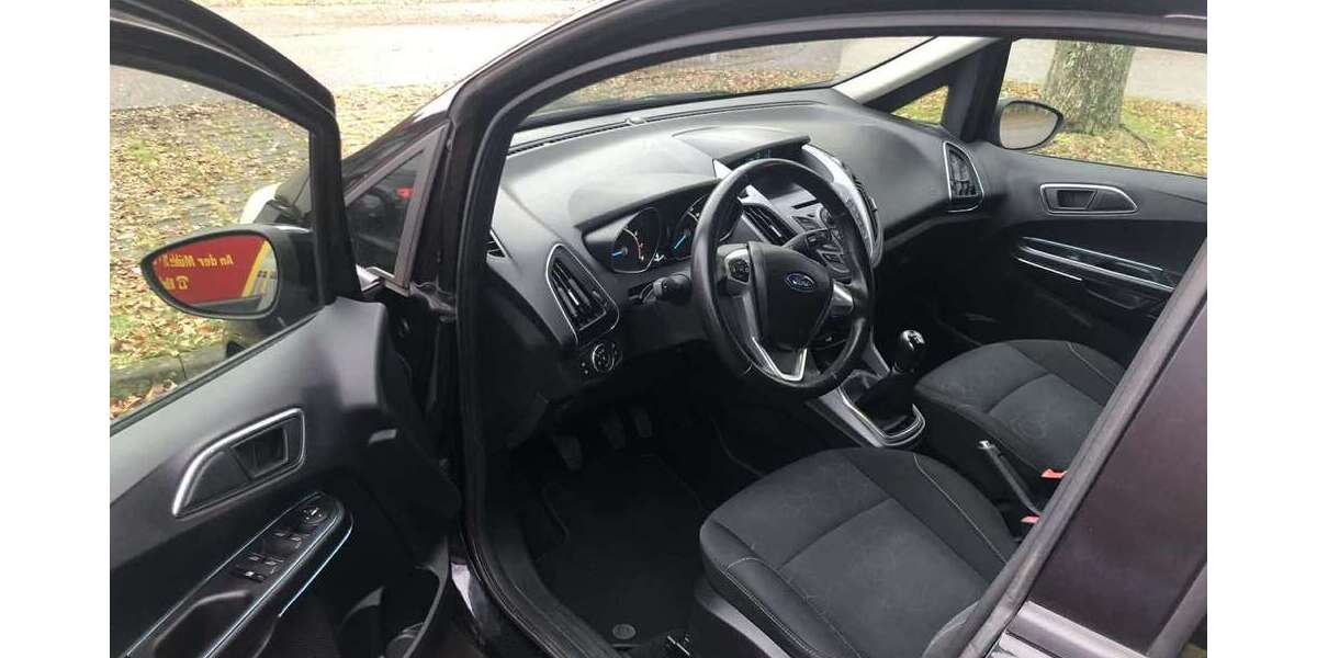 Ford B-Max 144.107 km 5.000 &euro; Ribnitz-Damgarten 18311