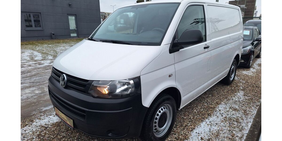 VW T5 Transporter 220.000 km 10.490 &euro; Rostock 18146