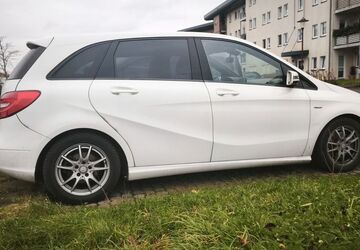 Mercedes-Benz 200 185.000 km 7.000 &euro; Rostock-Warnemünde 18119
