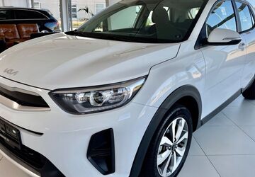 Kia Stonic 22.030 km 18.970 &euro; Bad Doberan 18209