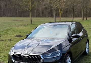 Skoda Fabia 30.300 km 16.990 &euro; Rostock 18069