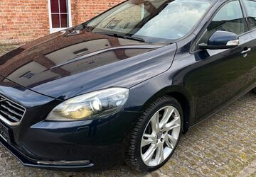 Volvo V40 200.170 km 8.490 &euro; Bargeshagen 18211