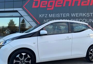 Toyota Aygo (X) 39.026 km 12.490 &euro; Mönchhagen 18182
