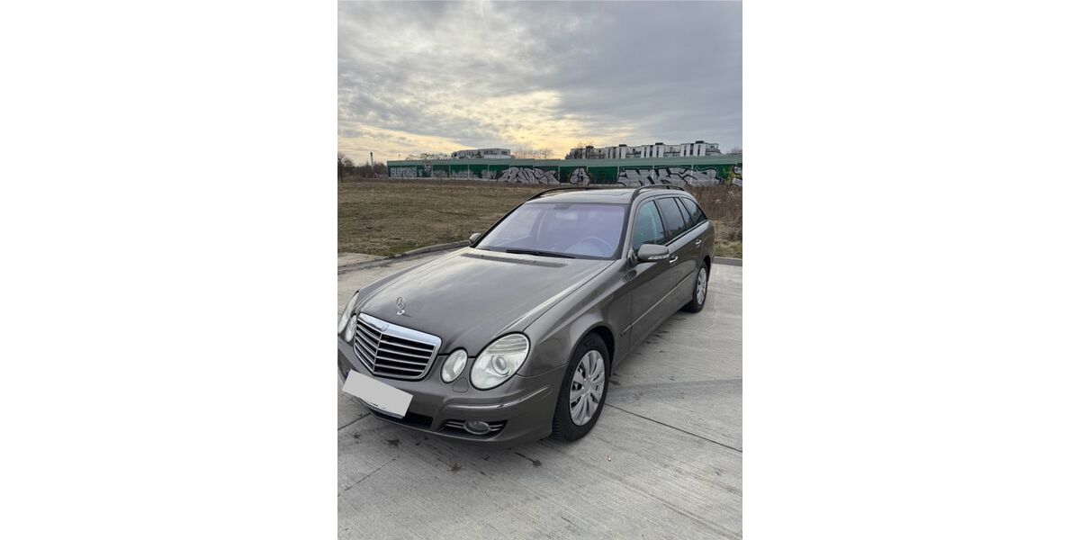 Mercedes-Benz E 220 355.000 km 9.300 &euro; Rostock 18109