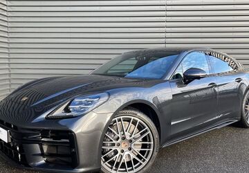 Porsche Panamera 3.500 km 152.750 &euro; Papendorf 18059