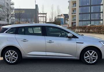 Renault Megane 46.471 km 12.999 &euro; Rostock 18069
