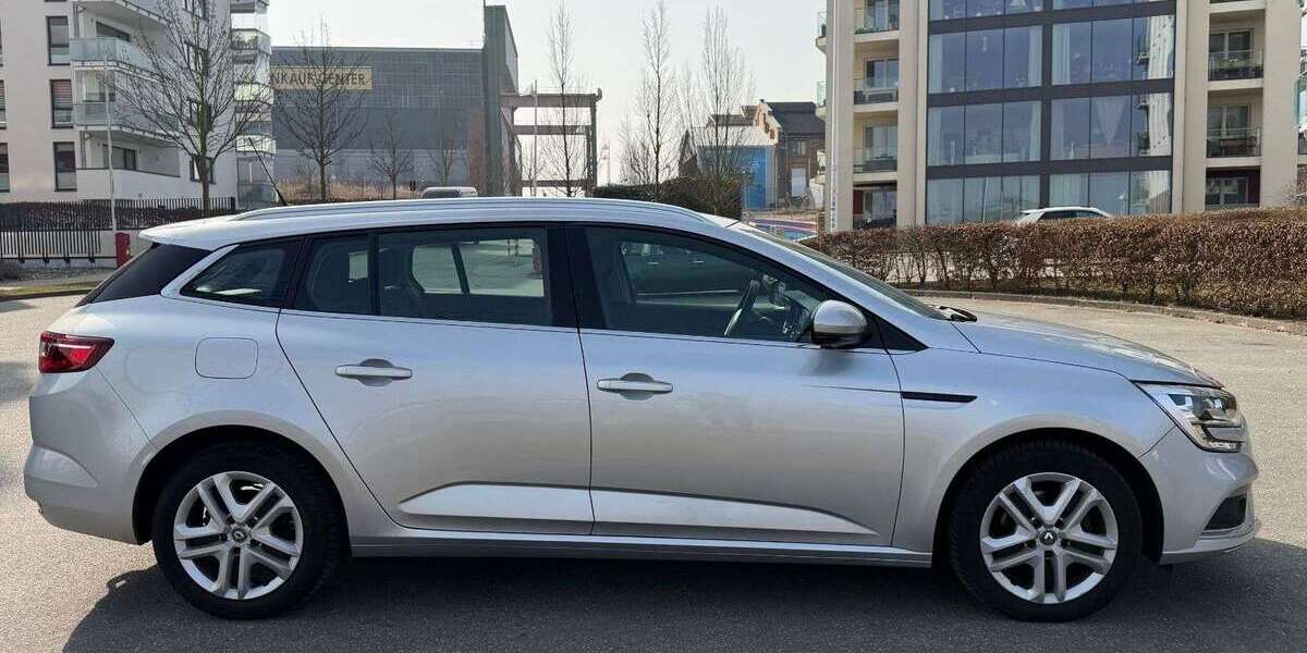 Renault Megane 46.471 km 12.999 &euro; Rostock 18069