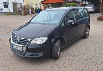 VW Touran 285.000 km 3.200 &euro; Rostock 18059