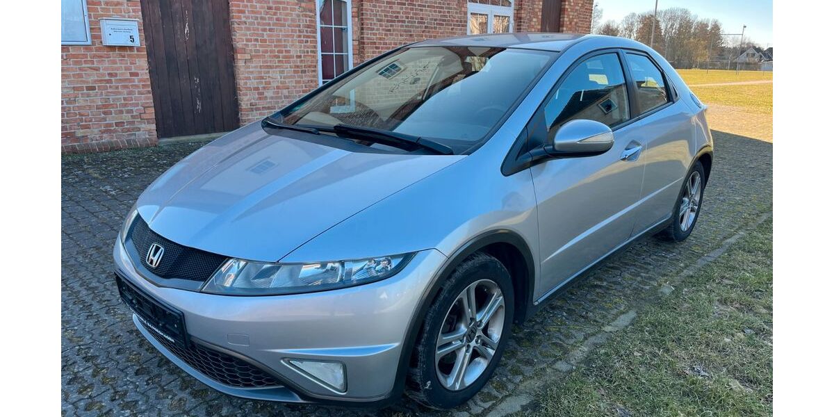 Honda Civic 175.300 km 6.499 &euro; Bargeshagen 18211