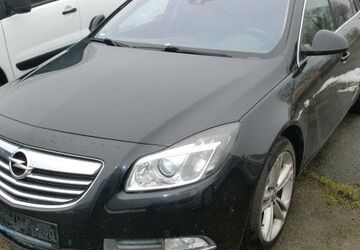 Opel Insignia 246.890 km 2.300 &euro; Tessin 18195