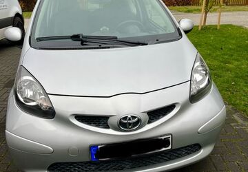 Toyota Andere 106.602 km 2.900 &euro; Rostock 18069