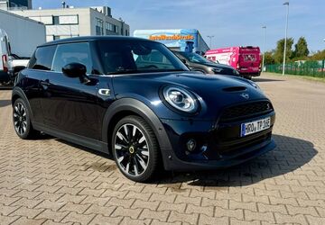 Mini Cooper SE 42.000 km 19.999 &euro; Rostock 18055