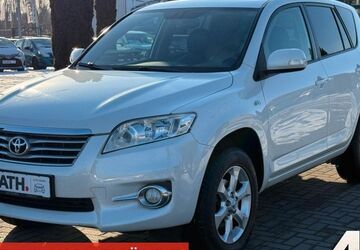 Toyota RAV 4 215.728 km 9.900 &euro; Rostock-Warnemünde 18119