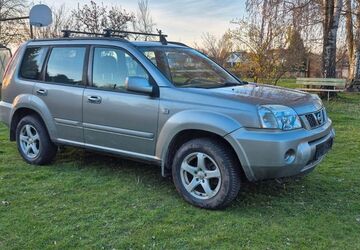 Nissan X-Trail 165.677 km 3.000 &euro; Sanitz 18190