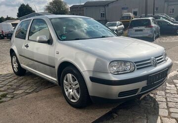 VW Golf 295.077 km 1.990 &euro; Rostock 18069