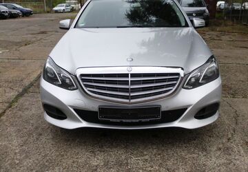 Mercedes-Benz E 220 323.000 km 5.490 &euro; Rostock 18055