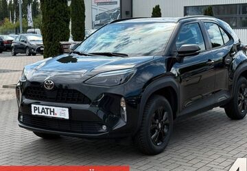 Toyota Yaris Cross 24.042 km 25.990 &euro; Rostock-Warnemünde 18119