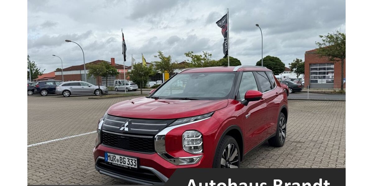 Mitsubishi Plug-in Hybrid Outlander 25.000 km 45.690 &euro; Rostock 18146