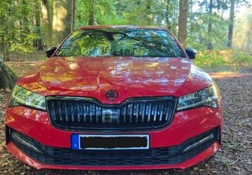 Skoda Superb 34.000 km 26.500 &euro; Gelbensande 18182