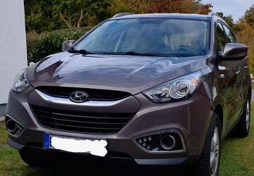 Hyundai ix35 143.000 km 7.999 &euro; Tessin 18195