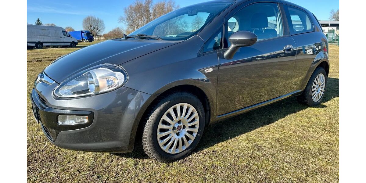 Fiat Punto Evo 150.274 km 2.500 &euro; Rostock 18147