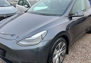 Tesla Model Y 85.884 km 34.990 &euro; Mönchhagen 18182