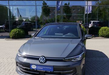 VW Golf 18.900 km 35.790 &euro; Rostock 18146
