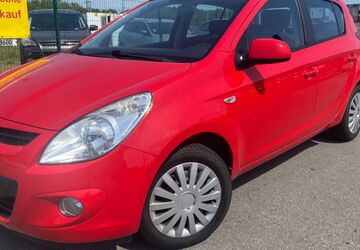 Hyundai i20 89.300 km 3.980 &euro; Rostock 18147