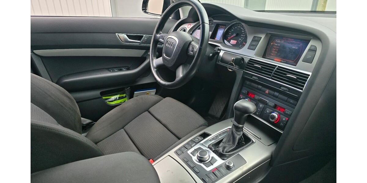 Audi A6 220.000 km 1.500 &euro; Rostock 18055
