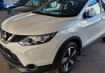 Nissan Qashqai 74.200 km 11.890 &euro; Rostock 18106