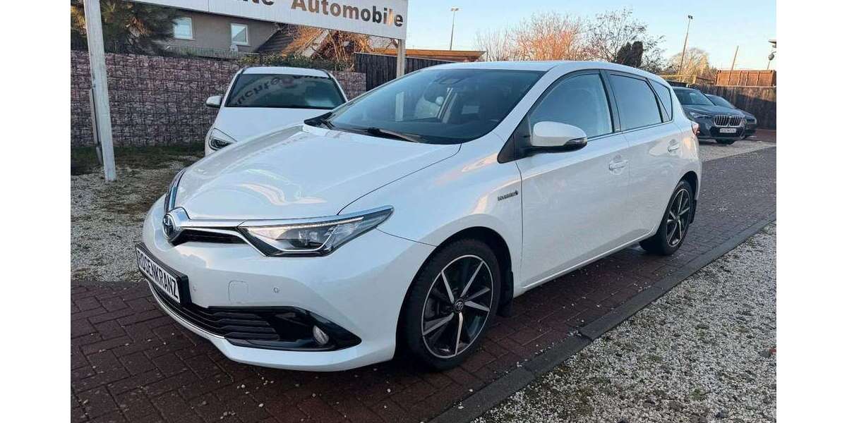 Toyota Auris 58.200 km 16.900 &euro; Rostock 18107