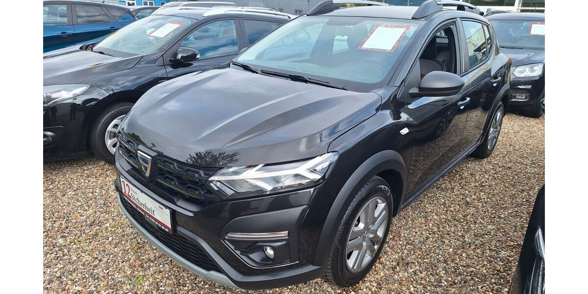 Dacia Sandero 6.000 km 13.490 &euro; Rostock 18146