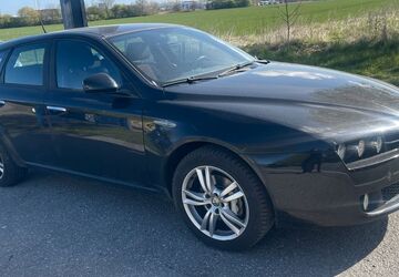Alfa Romeo Andere 215.711 km 650 &euro; Broderstorf 18184