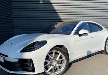 Porsche Panamera 4.950 km 107.750 &euro; Papendorf 18059