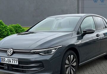 VW Golf 2.500 km 37.880 &euro; Bad Doberan 18209