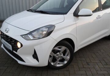 Hyundai i10 26.969 km 13.490 &euro; Ribnitz-Damgarten 18311