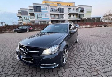 Mercedes-Benz C 180 195.000 km 6.799 &euro; sanitz 18190