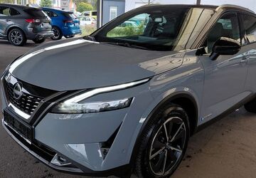 Nissan Qashqai 4.700 km 34.890 &euro; Rostock 18106