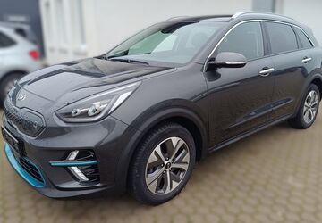 Kia Niro 44.100 km 20.690 &euro; Broderstorf / OT Pastow 18184
