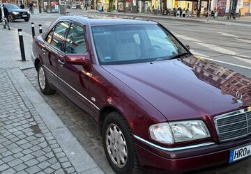 Mercedes-Benz 250 162.000 km 13.500 &euro; Rostock 18055