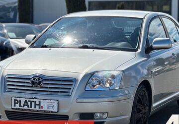 Toyota Avensis 127.400 km 4.990 &euro; Rostock-Warnemünde 18119