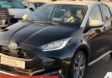 Toyota Yaris 23.339 km 19.690 &euro; Rostock-Warnemünde 18119