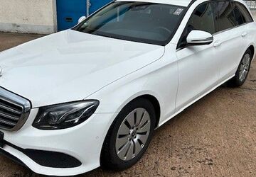Mercedes-Benz E 220 284.000 km 16.900 &euro; Rostock 18069