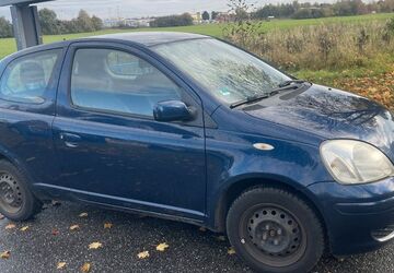 Toyota Yaris 227.616 km 1.250 &euro; Broderstorf 18184