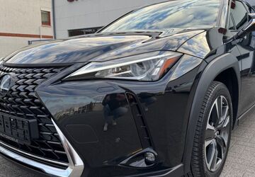 Lexus UX 38.398 km 25.400 &euro; Bad Doberan 18209