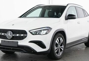 Mercedes-Benz GLA 180 13.840 km 37.300 &euro; Bad Doberan 18209