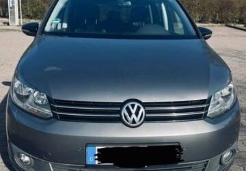 VW Touran 192.000 km 6.500 &euro; Rostock 18107