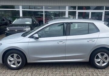 Skoda Fabia 8.495 km 17.990 &euro; Vilz 18195